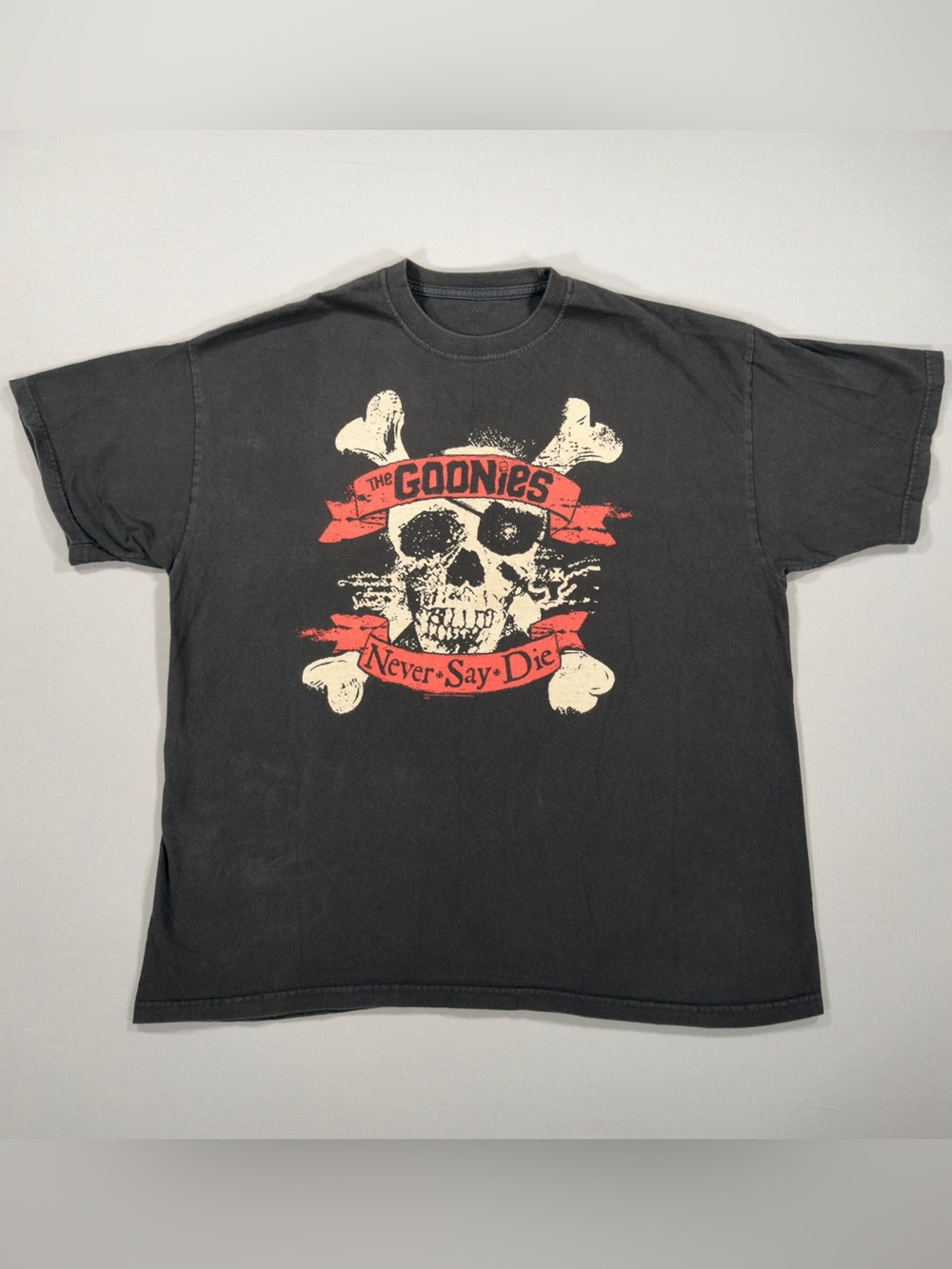 The Goonies Shirt XL Never Say Die Skull Crossbones Faded Black Movie Graphic